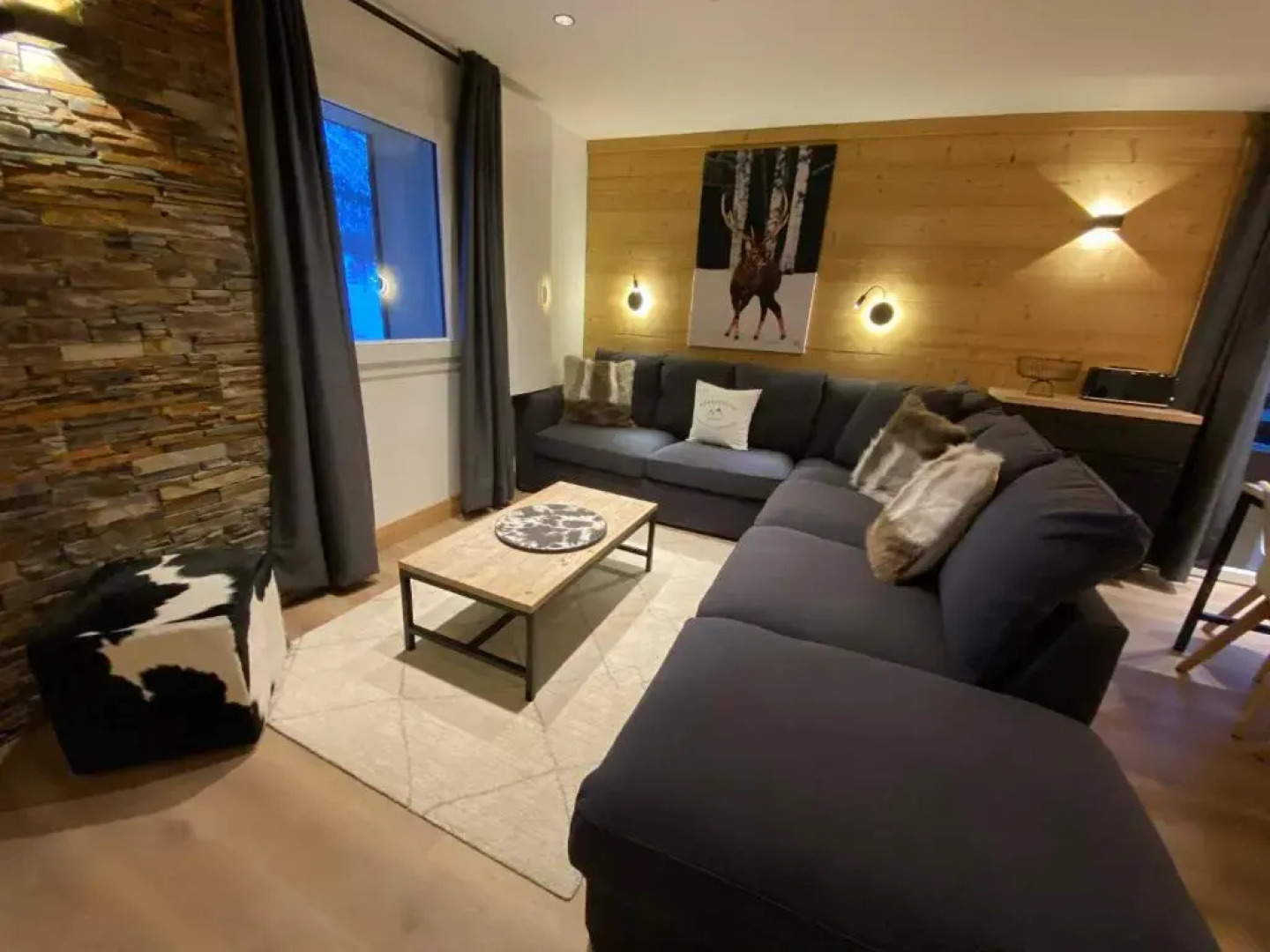 L'Etesy, rénové en 2021, pied des pistes et spa