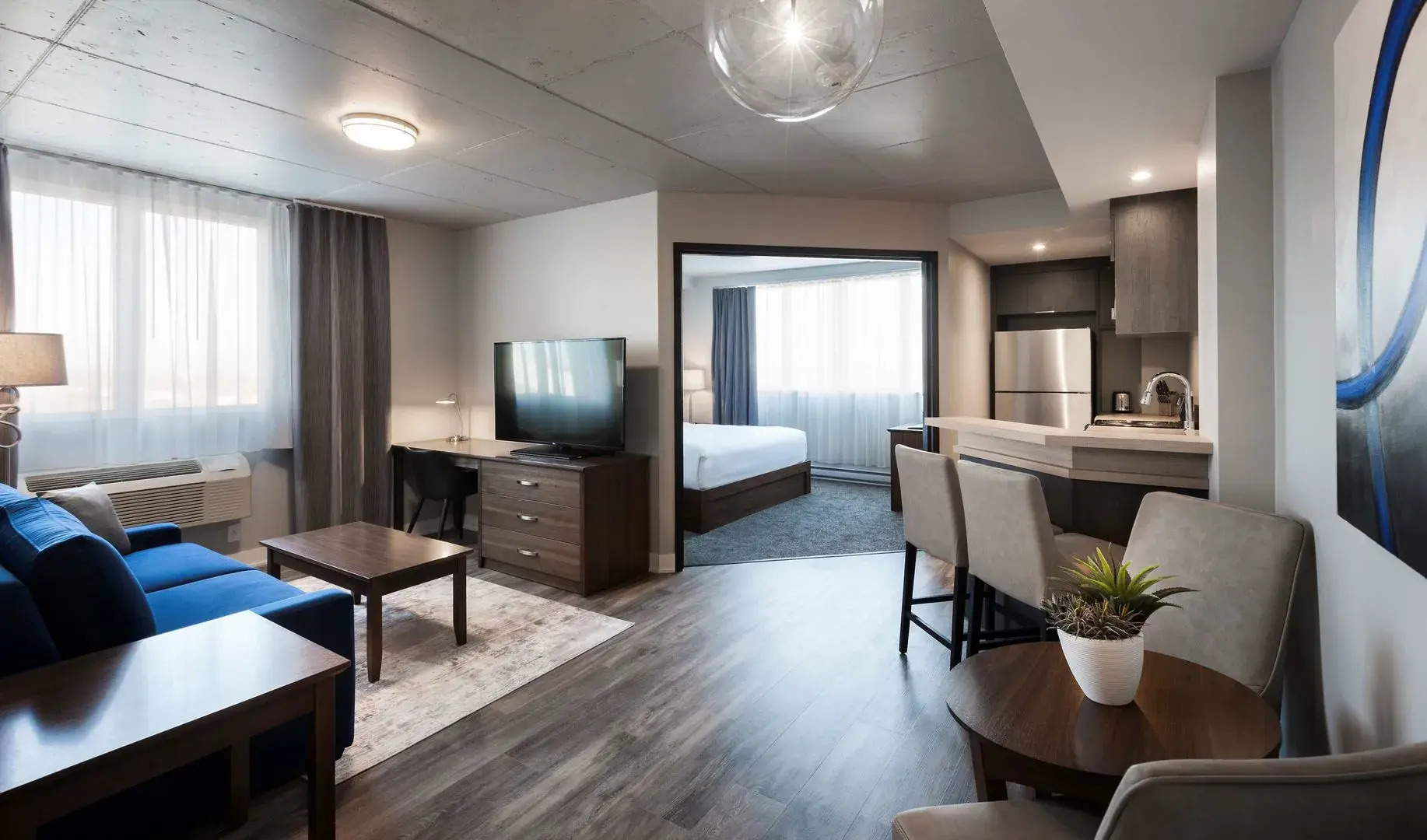 Imperia Hotel & Suites Boucherville