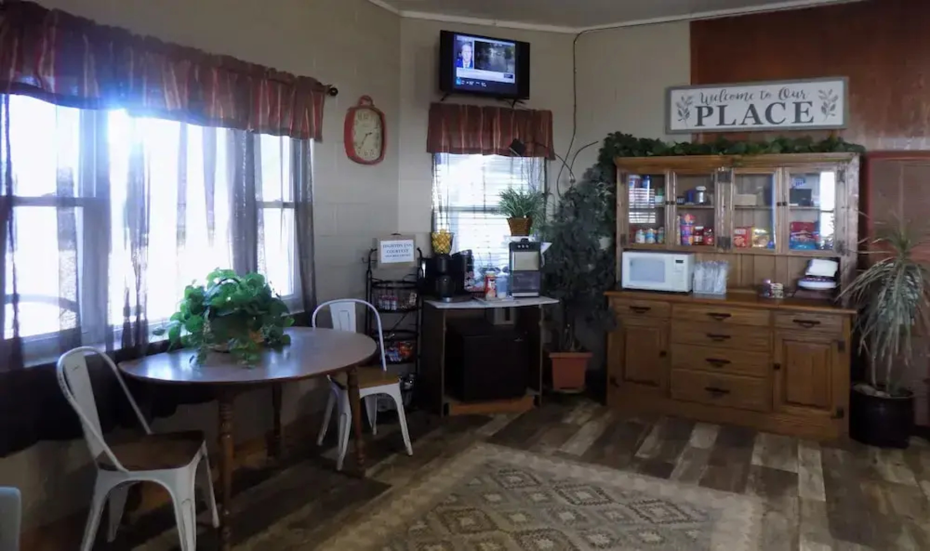 Dighton Inn