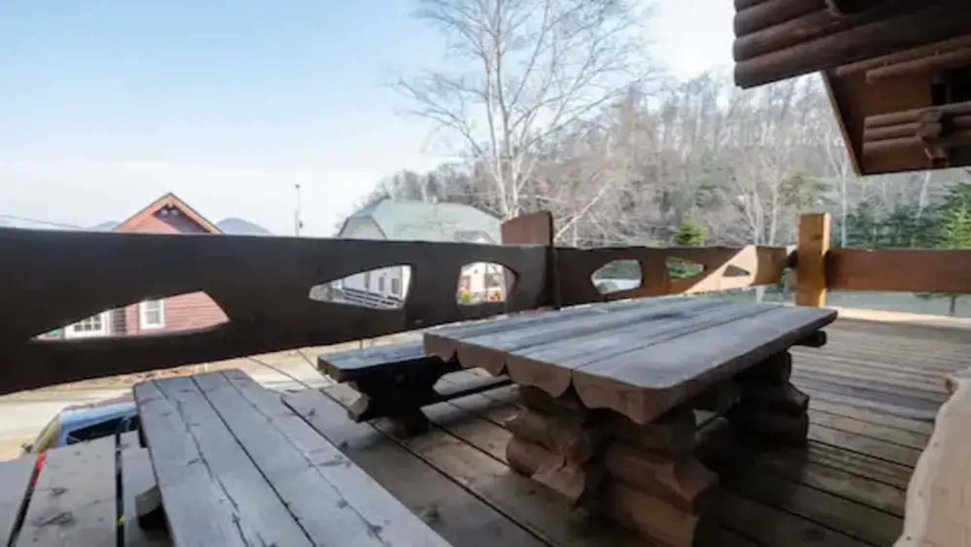 Lake Toya Hillside House