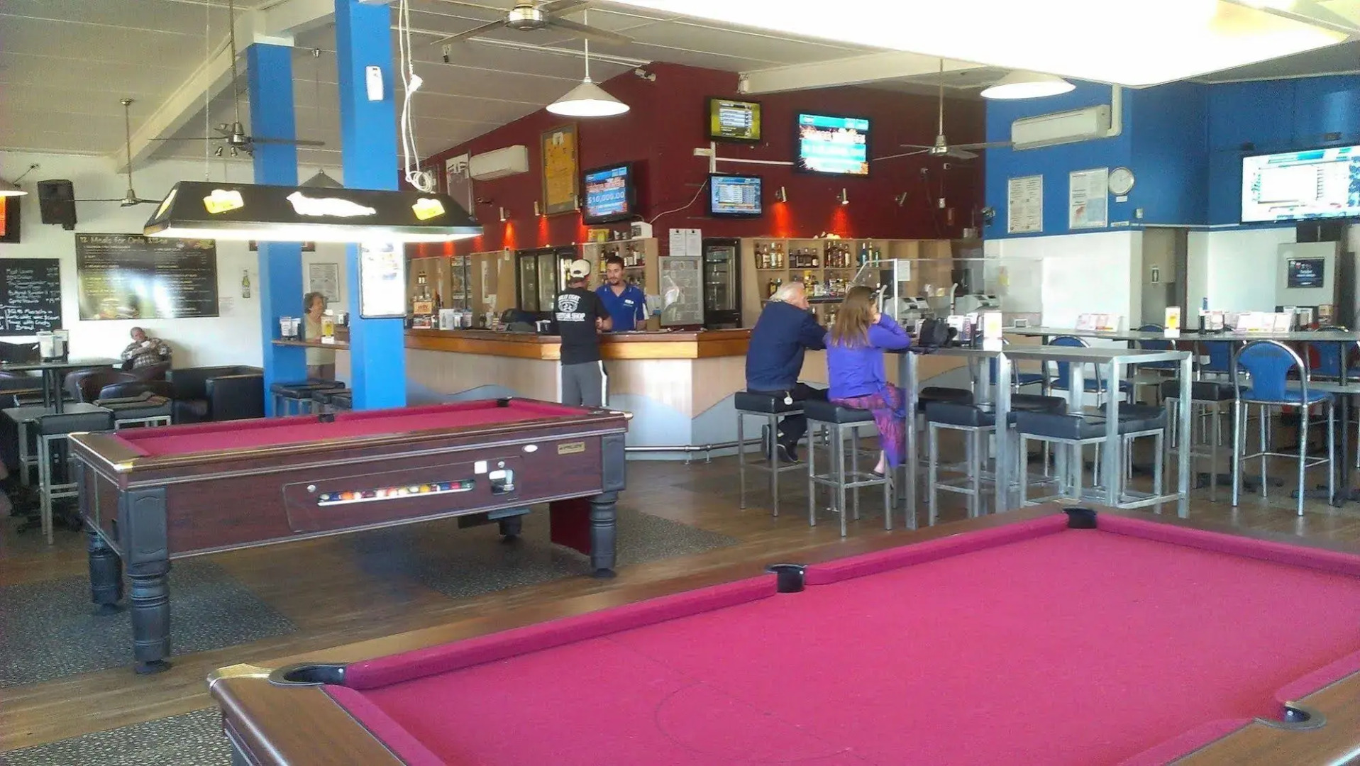 Bargara Beach Hotel Motel