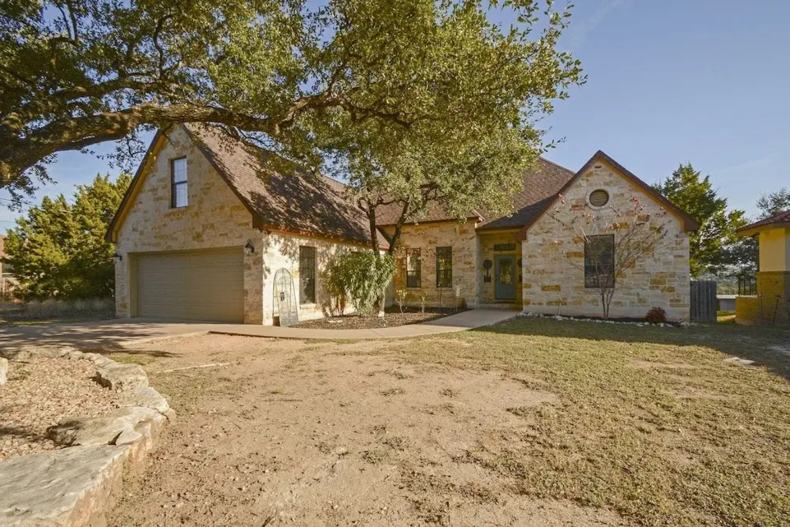 4BR 2 5BA Lake Travis Pool Hill Country Views Sleeps 14 by RedAwning