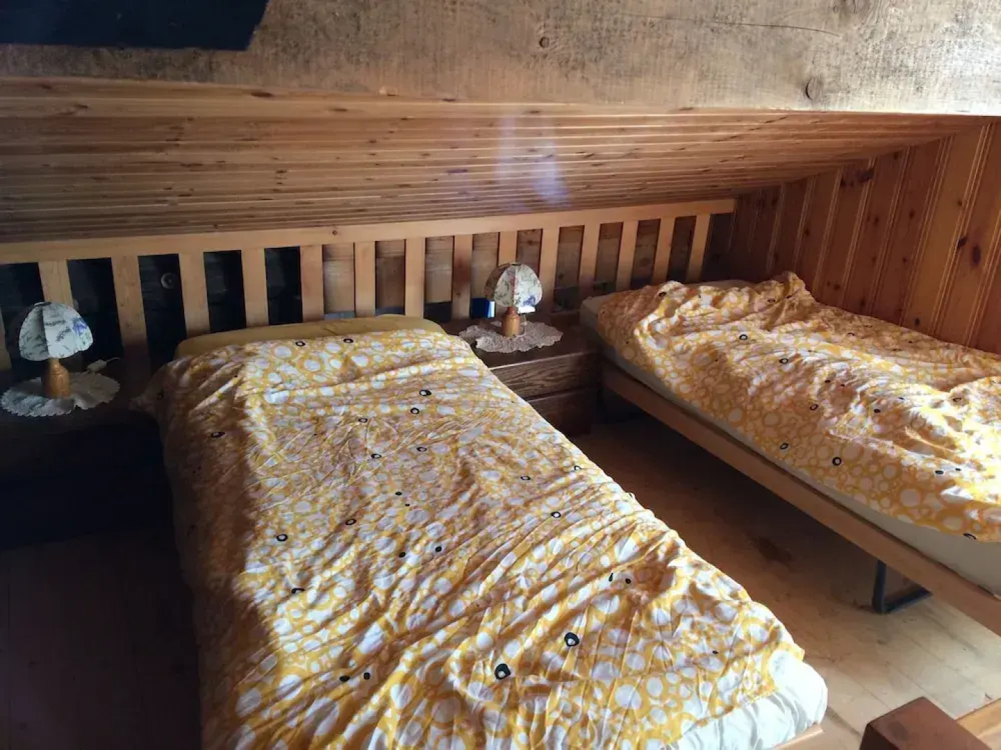 Swiss vYntage Chalets - 300 Year Old Swiss Chalet