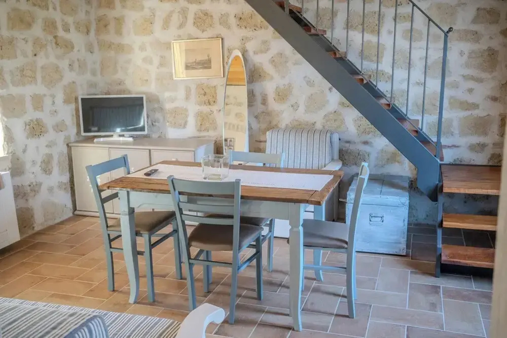 Casale nel Verde con Piscina e Vista