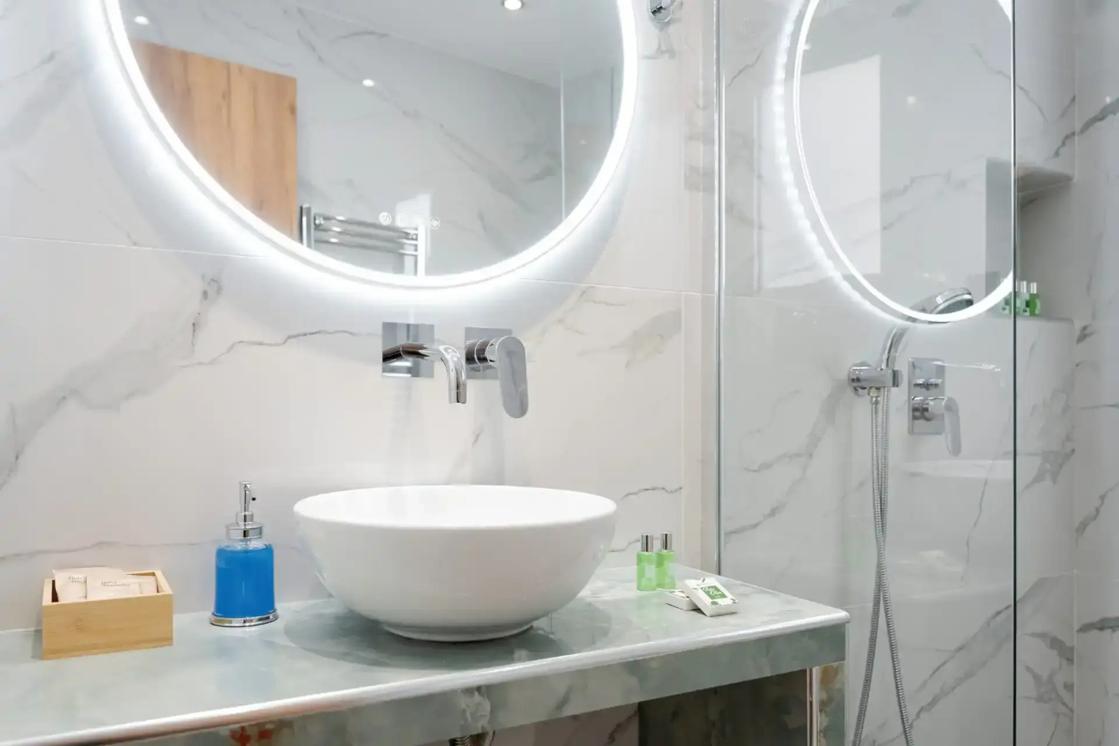 Monastiraki Urban Apartments