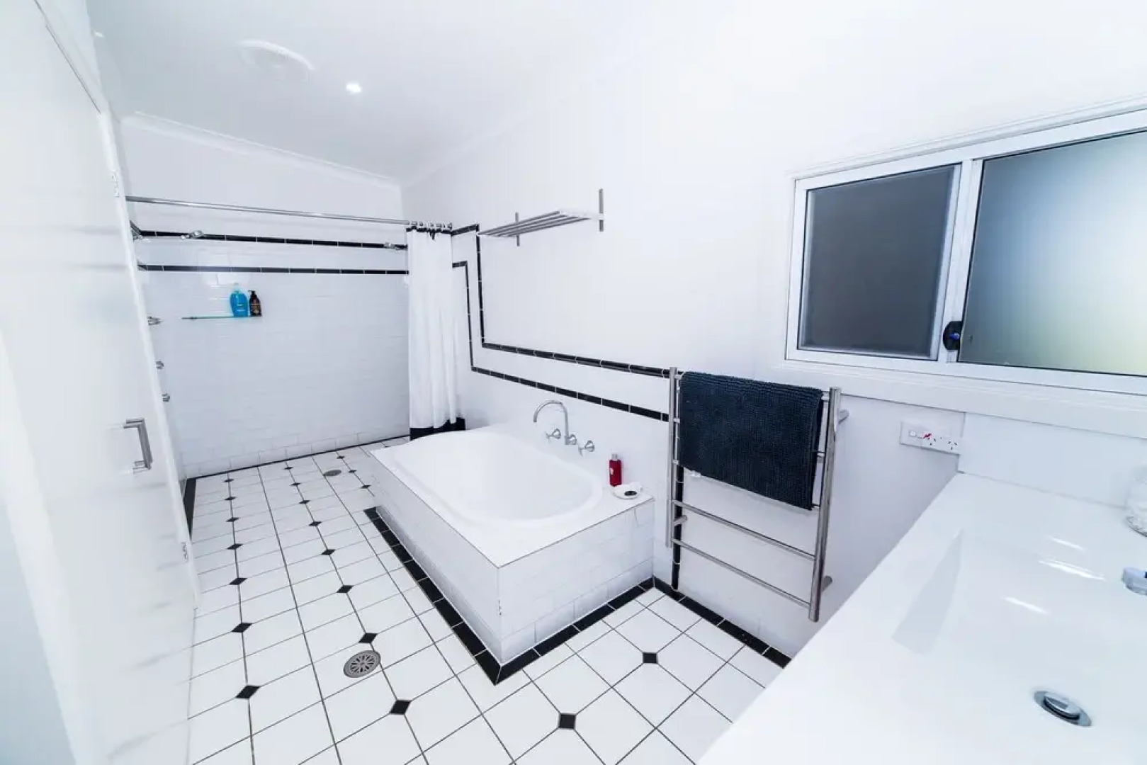 The Bryn At Tilba Family Cottage