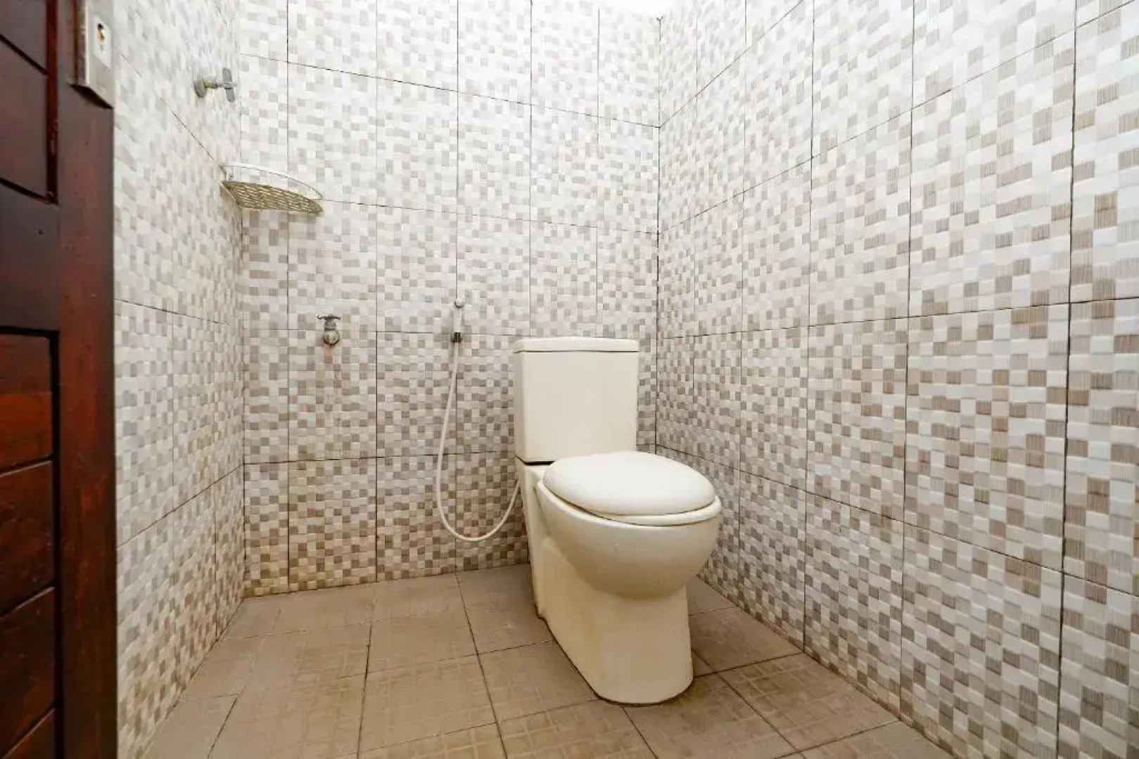 SPOT ON 2414 Homestay Potroyudan