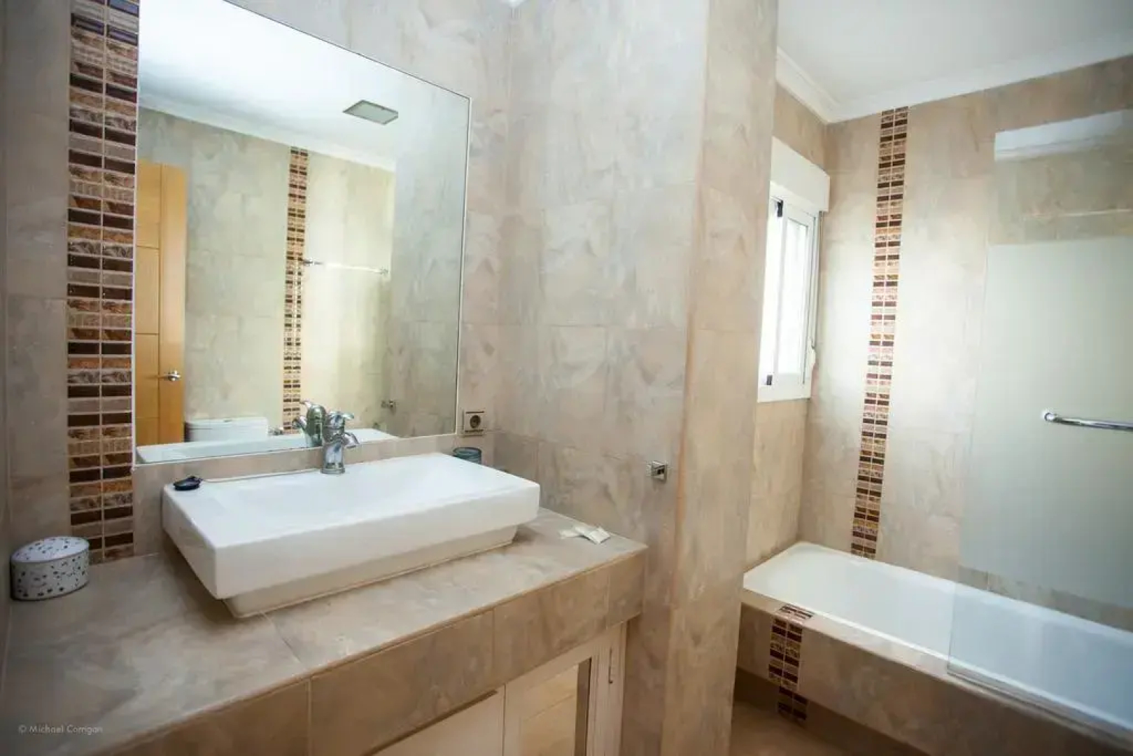 Apartamentos Costacity