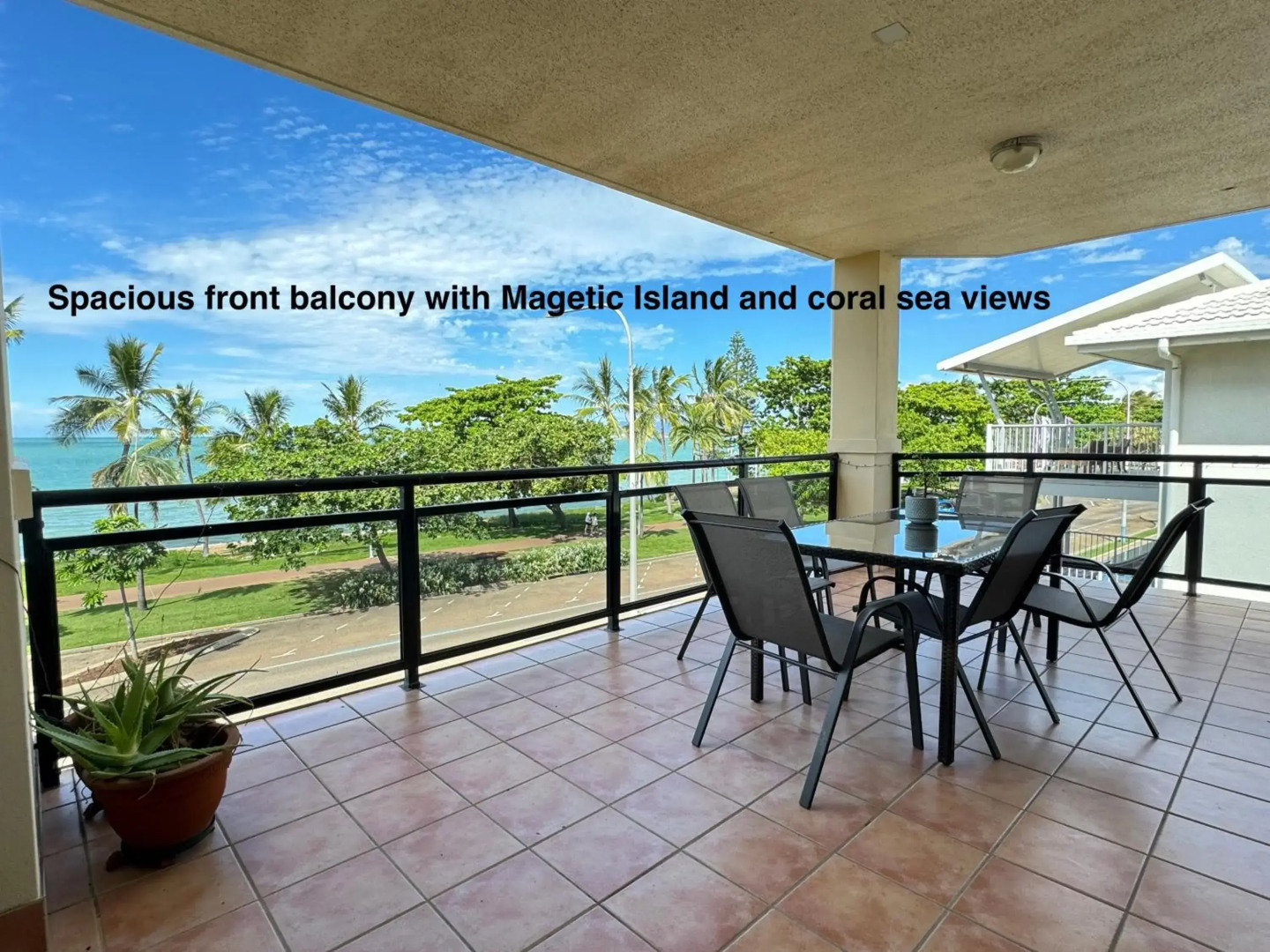 Townsville Lighthouse - 3/103 Strand