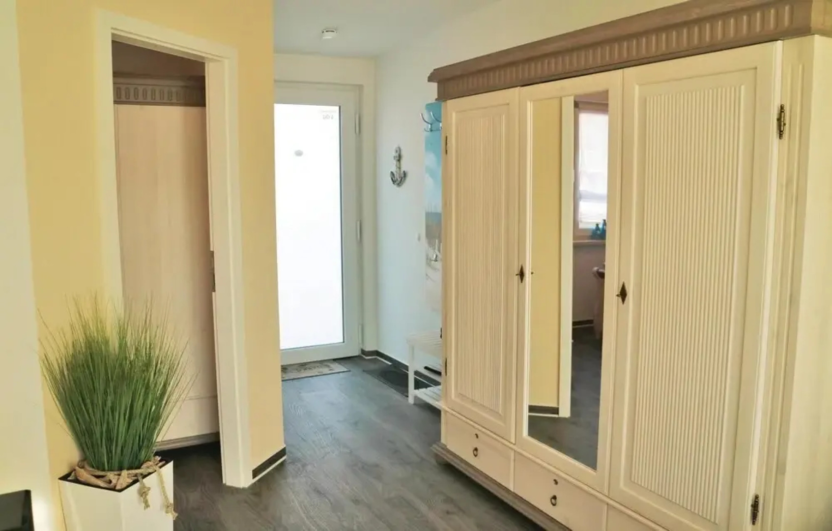 Awesome Apartment in Graal-müritz With 1 Bedrooms and Wifi