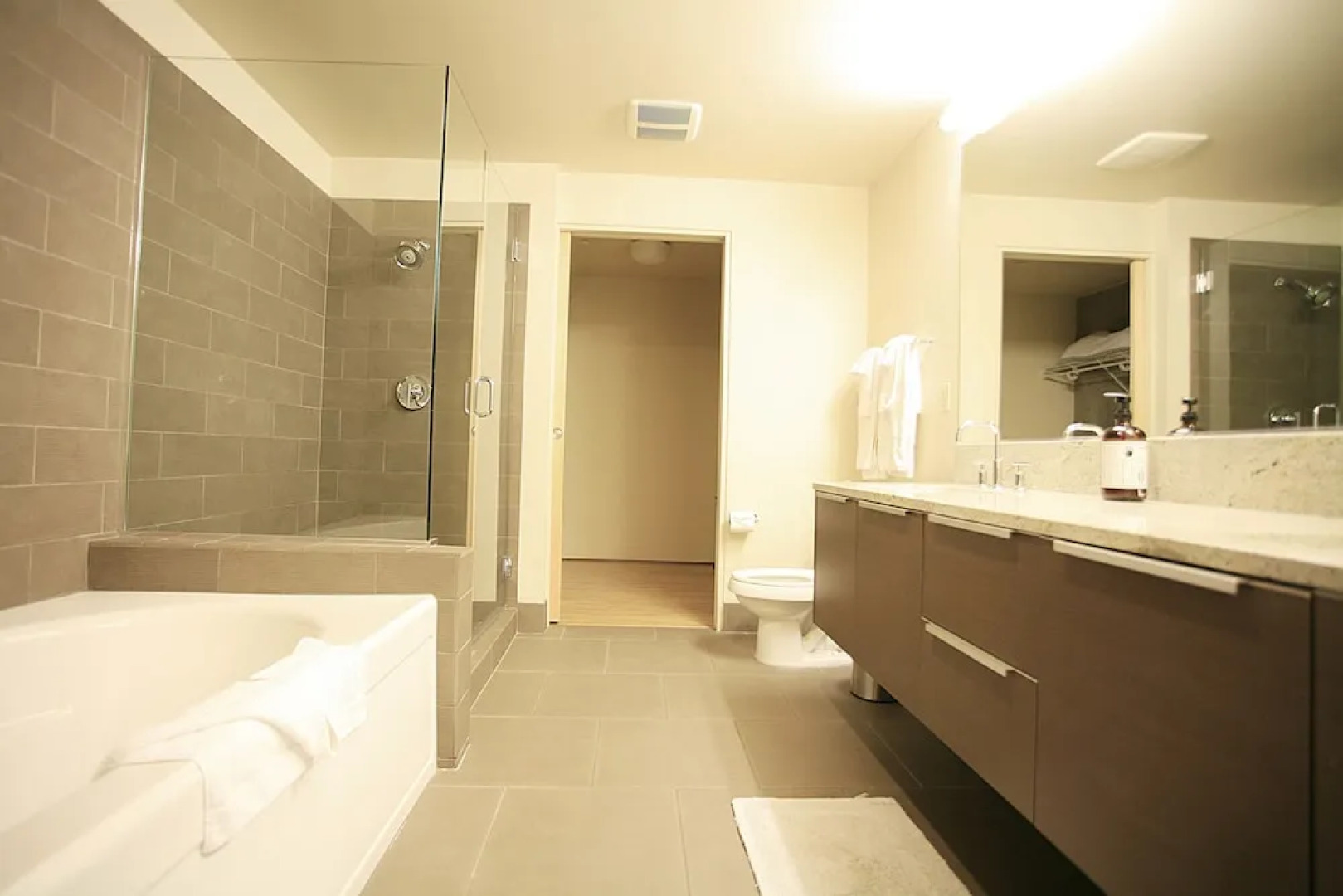 Westlake Ave Downtown Condos by Barsala