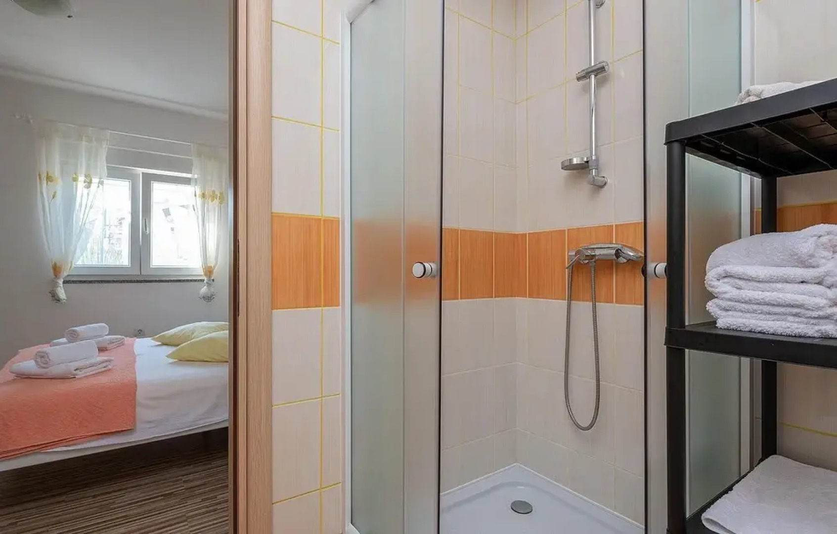 Amazing Home in Marcana With Wifi and 2 Bedrooms