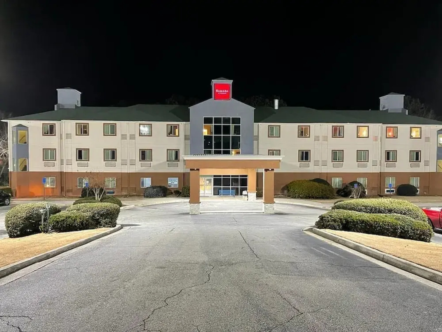 Ramada By Wyndham Lithia Springs Atlanta