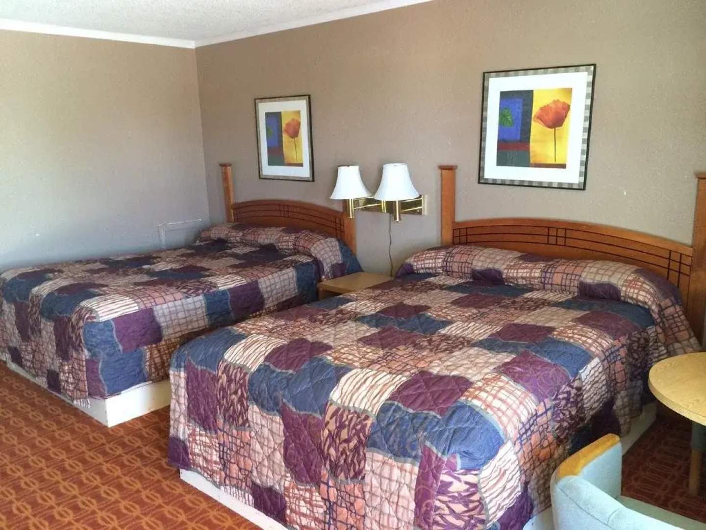 Lake Shore Motel