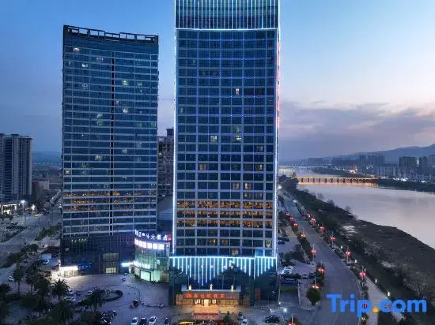Vienna Hotel (Fuzhou Nancheng)