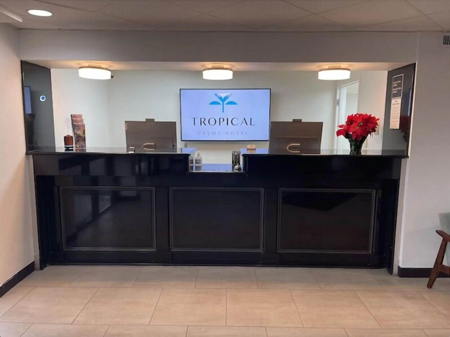 Tropical Palms Hotel