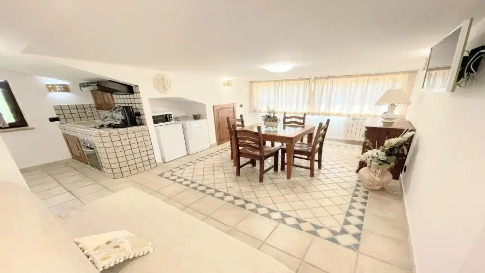 Amazing Lake View - Villa With Pool and Jacuzzi