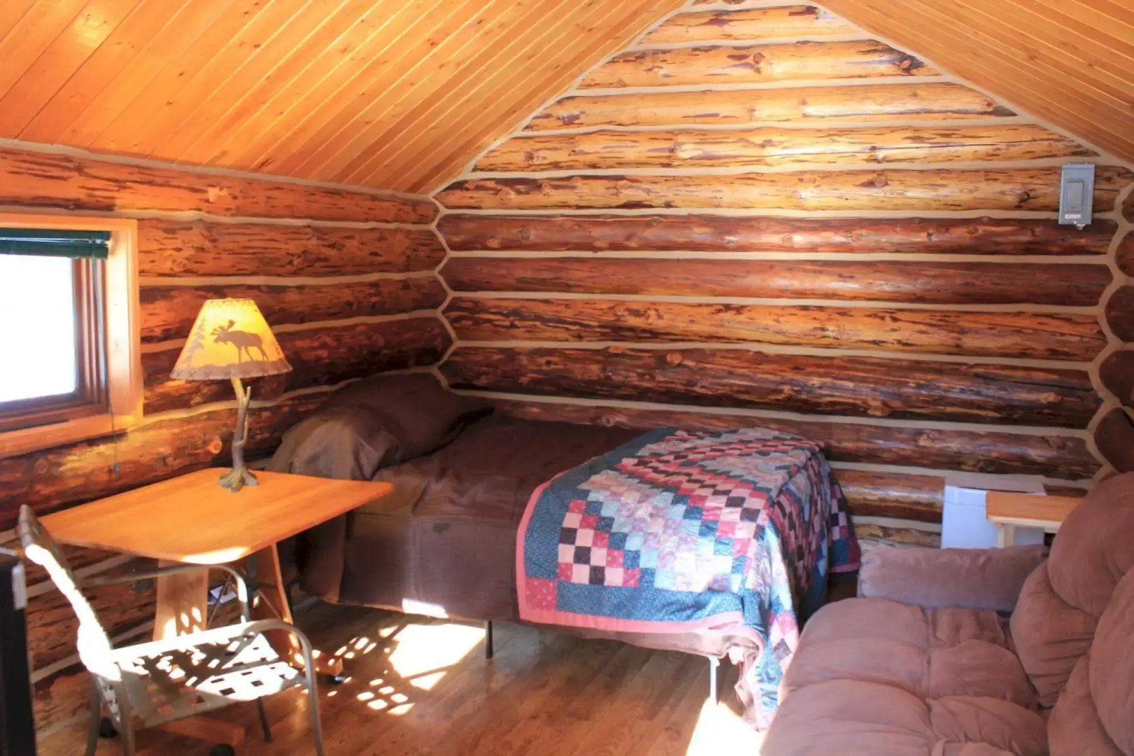 Meandering Moose Lodging