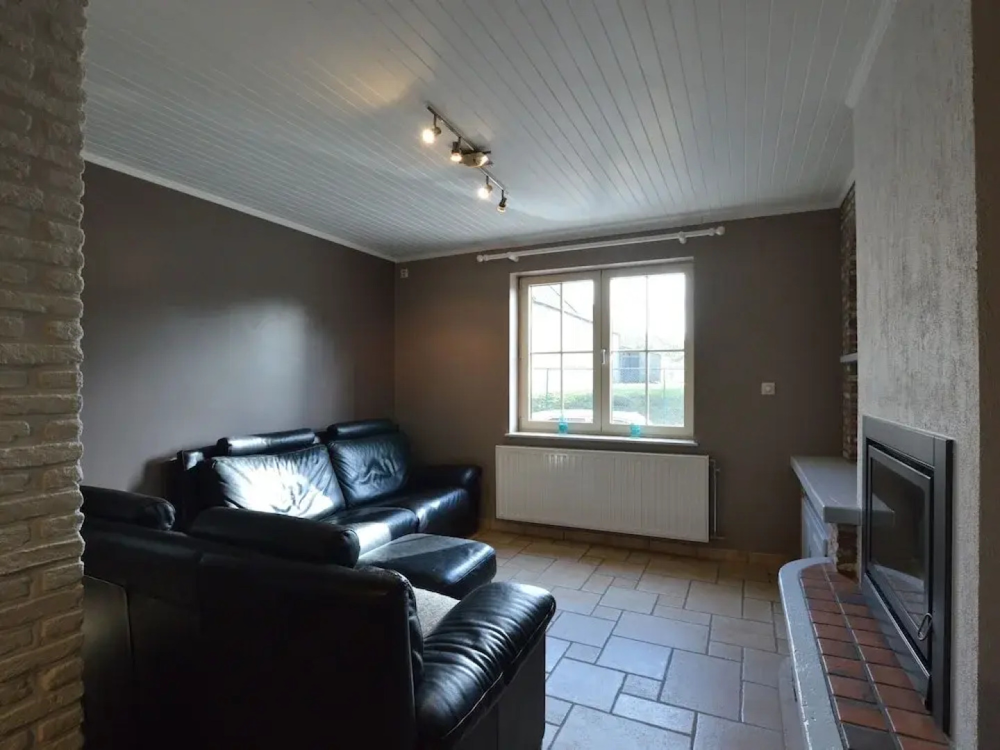 Spacious Holiday Home in Gingelom with Garden