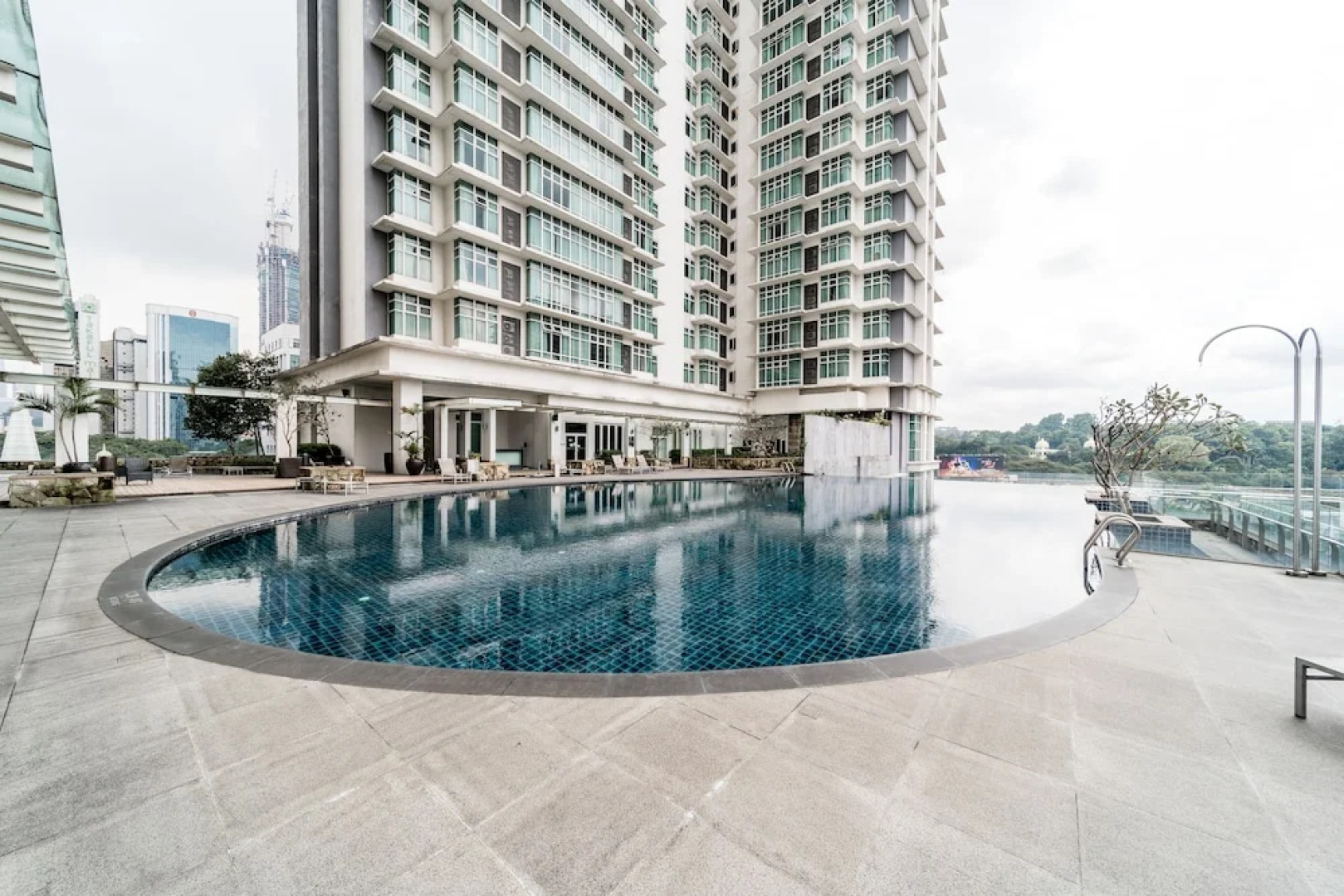 OYO Home 89311 Marvelous 1br Starview