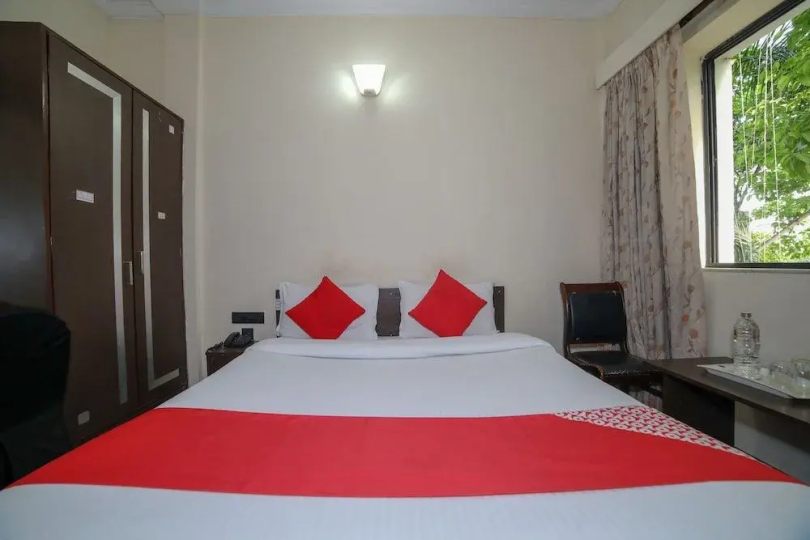 OYO 46286 Hotel Royal Regency