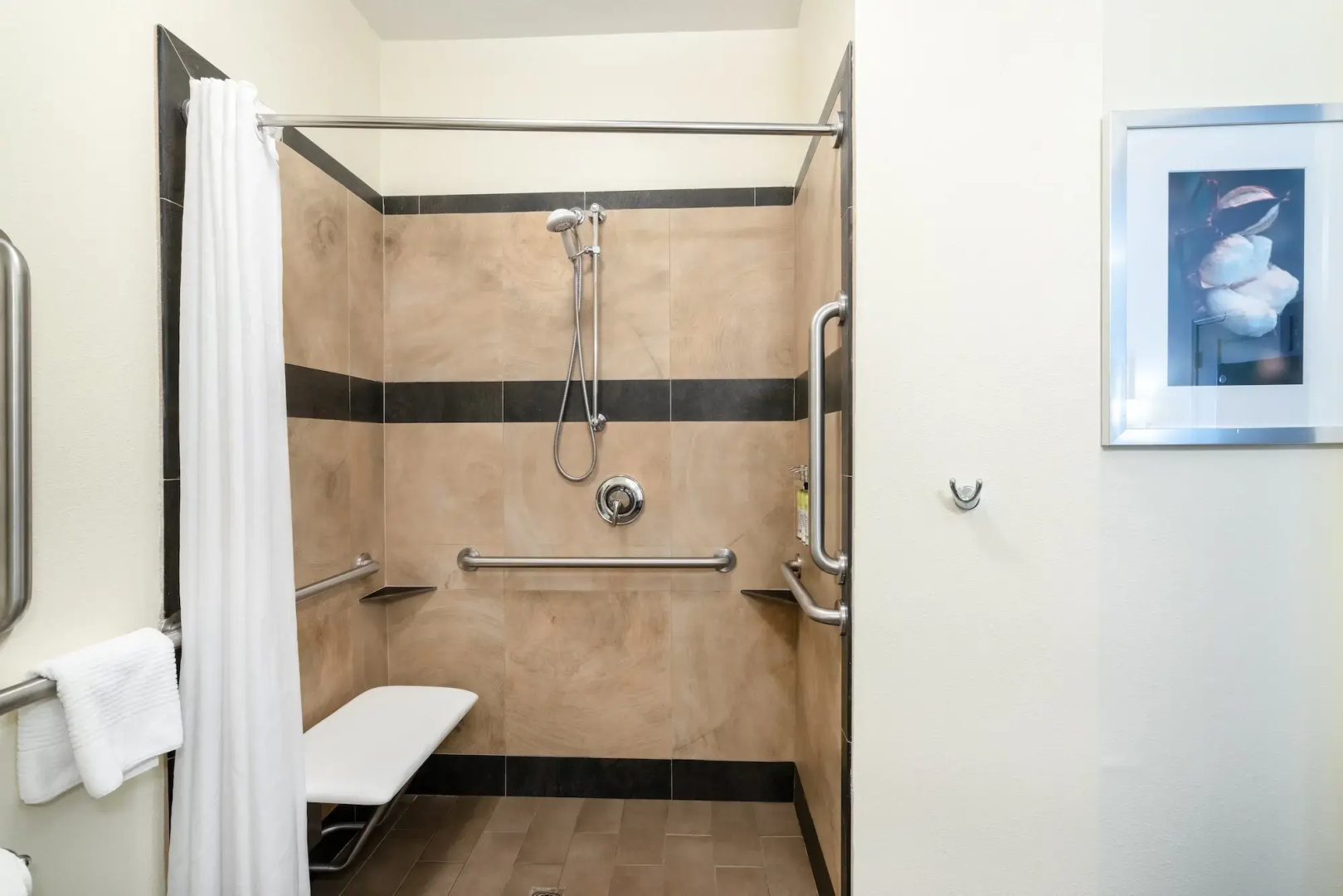 Candlewood Suites Auburn by IHG