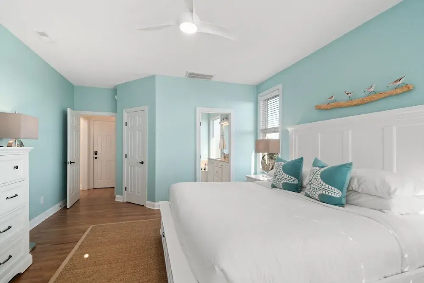 'coastal Vista' - Walk to Emerald Isle Beach!