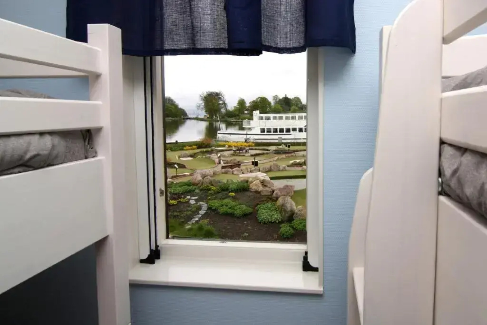 Bergs Slussar Vandrarhem & Stugor - Hostel