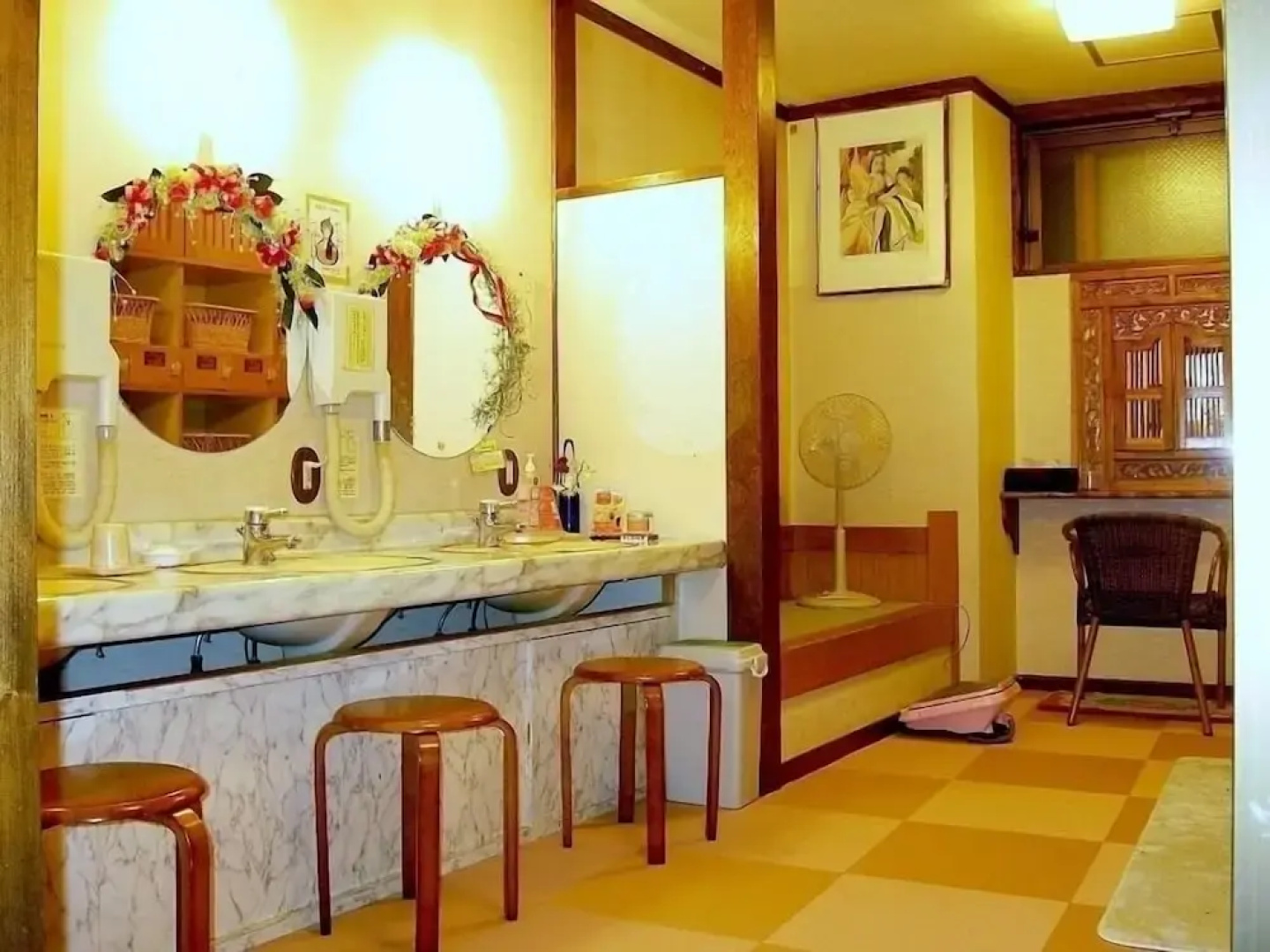 Chuo Hotel
