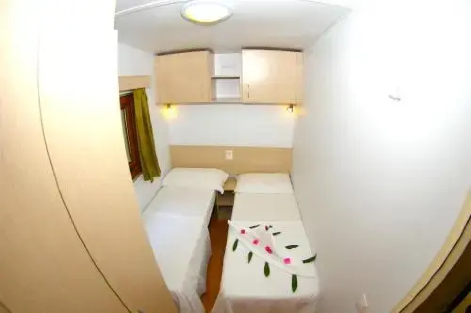 Castroboleto Village