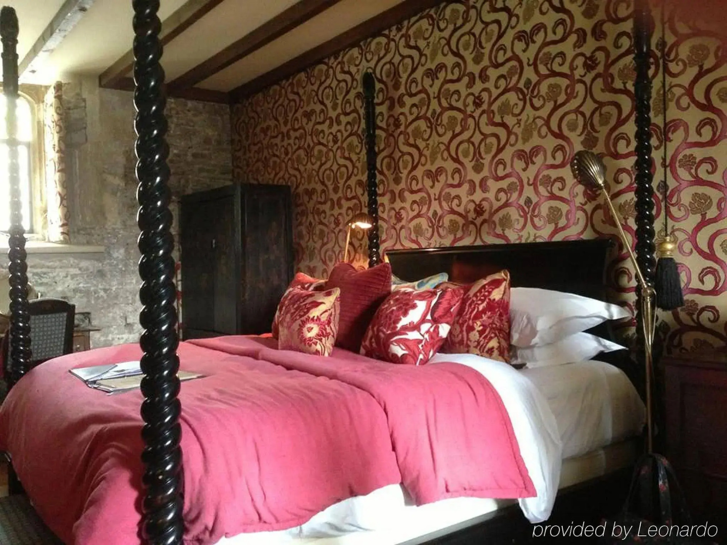 Thornbury Castle, Relais & Châteaux