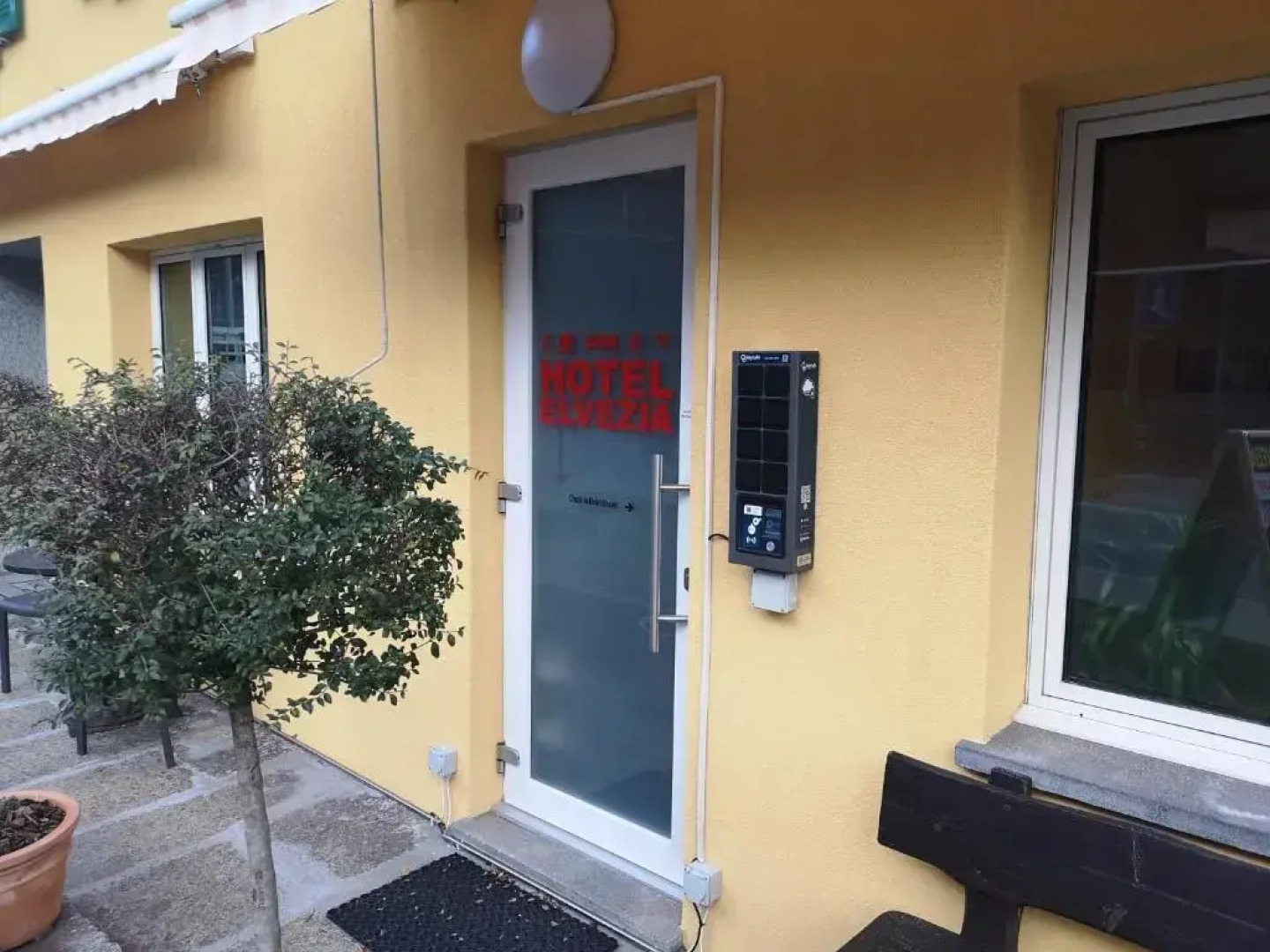 Hotel Ristorante Elvezia