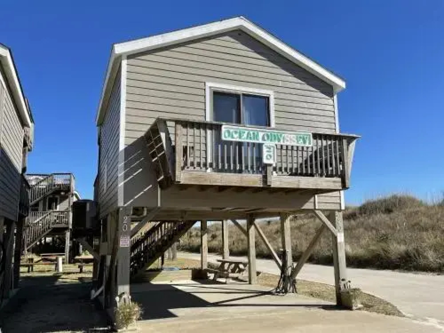 NC 12 56821-20 Condo by RedAwning