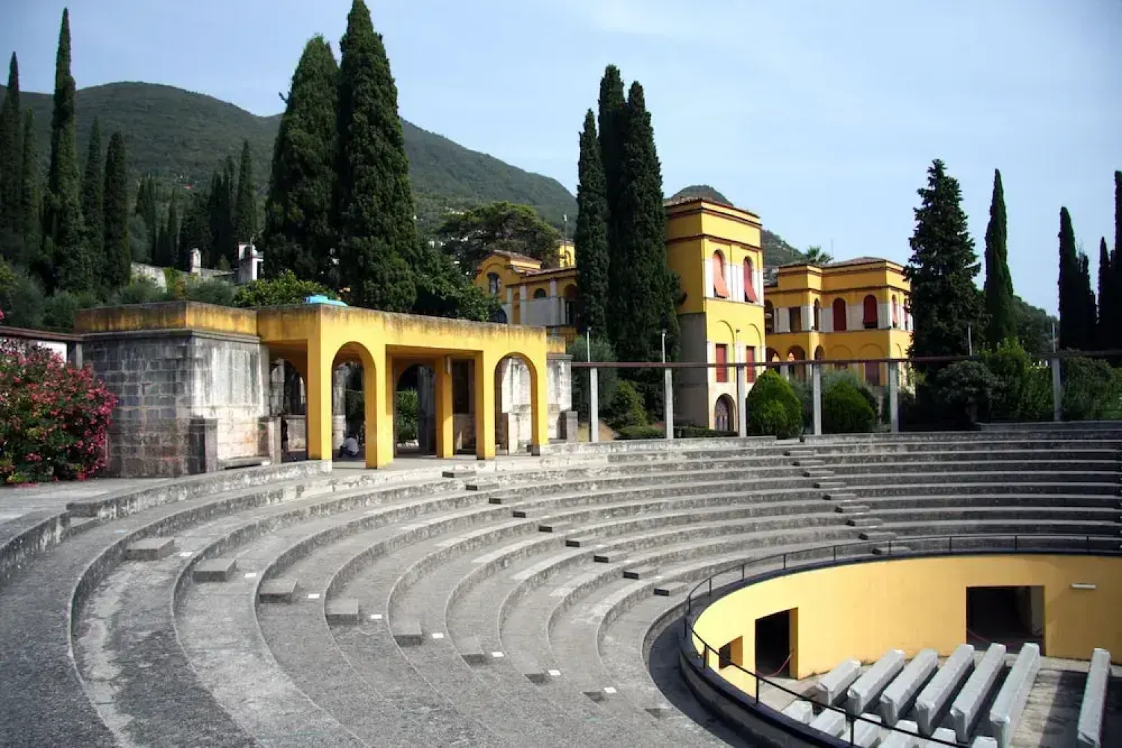Sorriso Apartment Gardone Riviera Center, Gardone Riviera