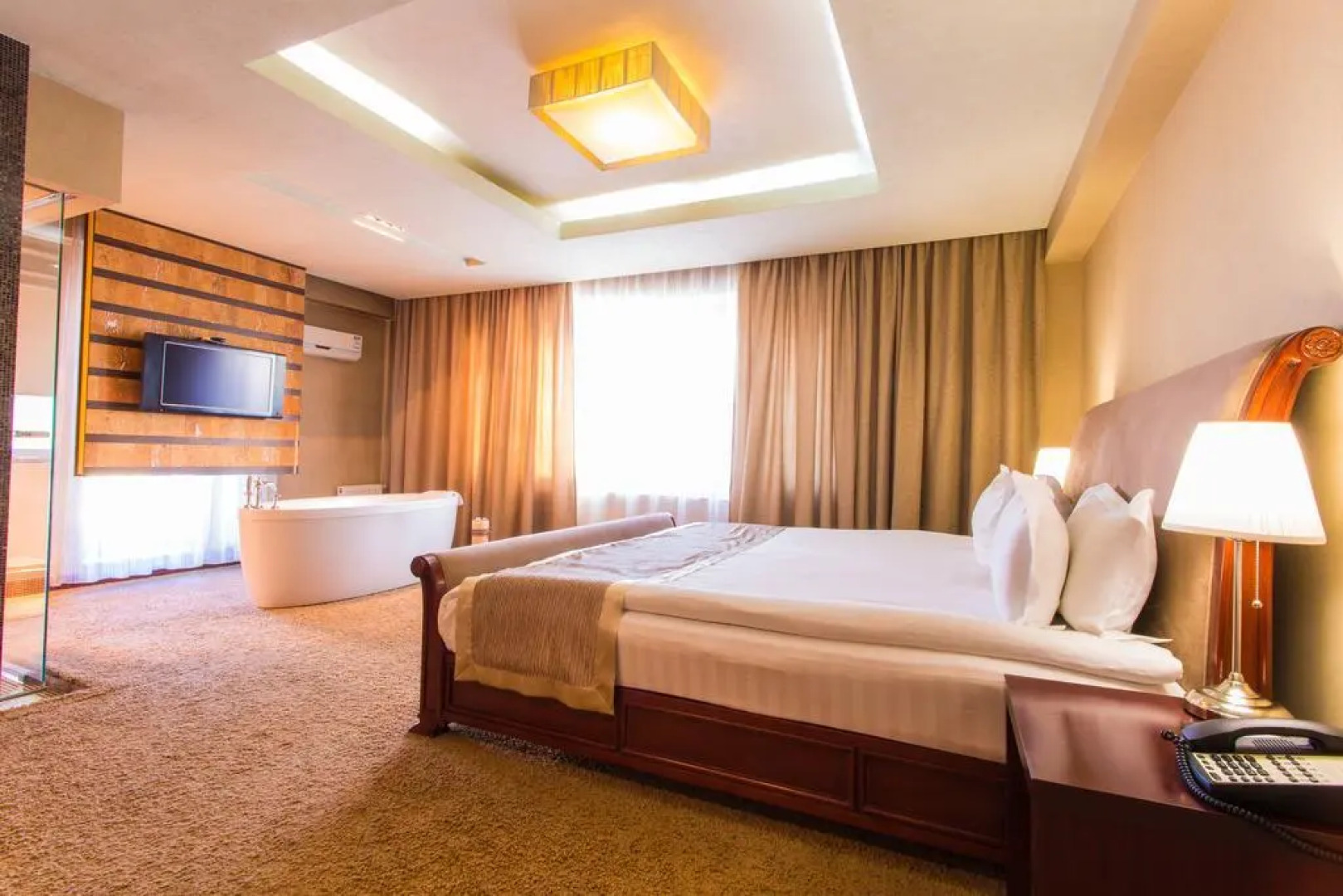 The Corporate Hotel Central