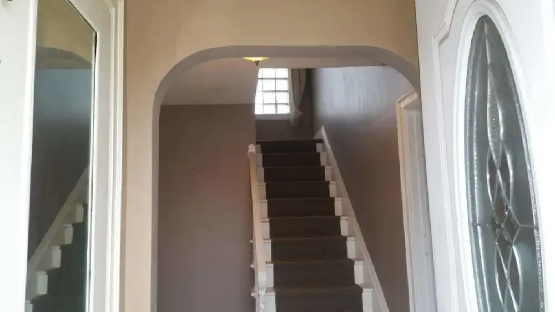 Convenient & Comfortable Manor