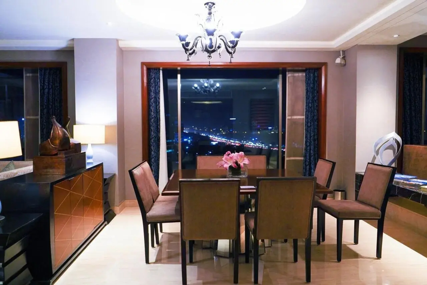 Crowne Plaza Hotel Gurgaon by IHG