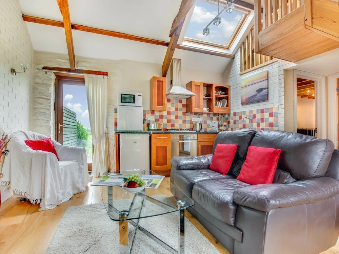 Charming Holiday Home in Haverfordwest With Meadow View