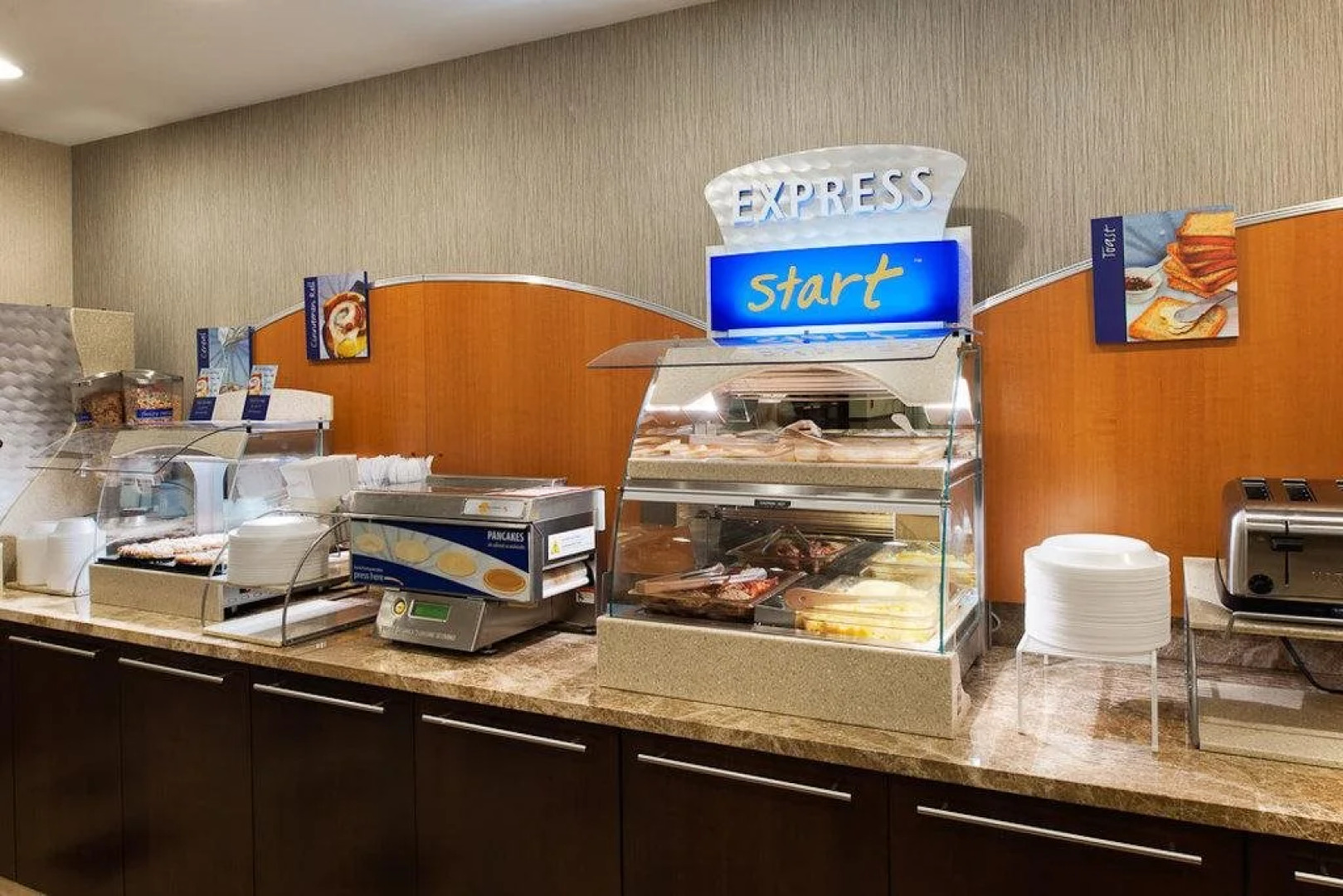 Holiday Inn Express Philadelphia Airport by IHG