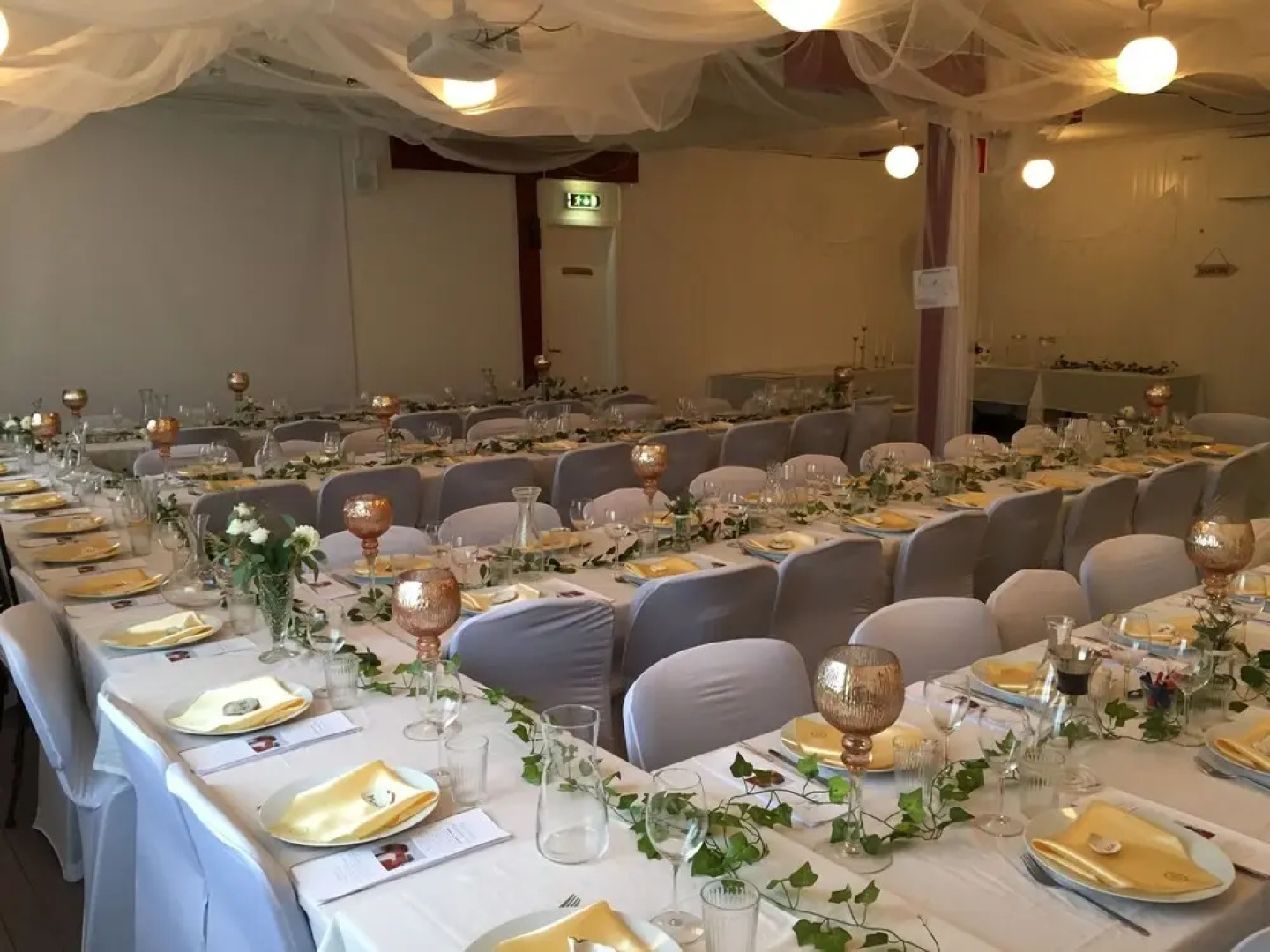 Kustnära Vandrarhem - Hostel