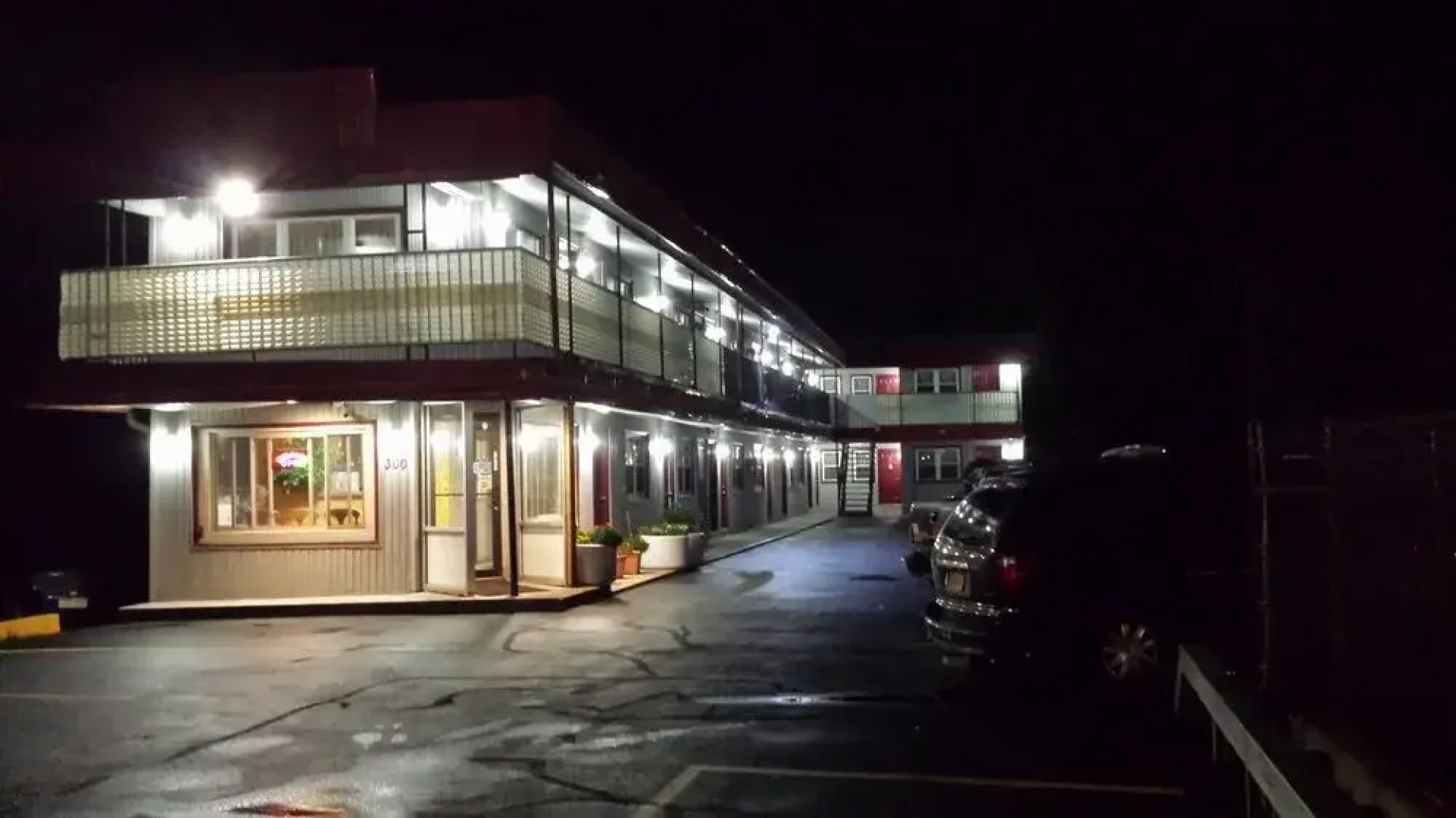 Happy Journey Motel