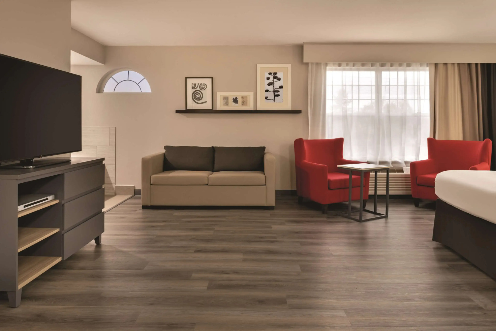 Country Inn & Suites by Radisson, Cedar Falls, IA