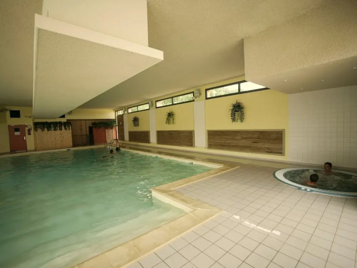 Semi-detached Chalet With a Terrace 100 m. From the Beach