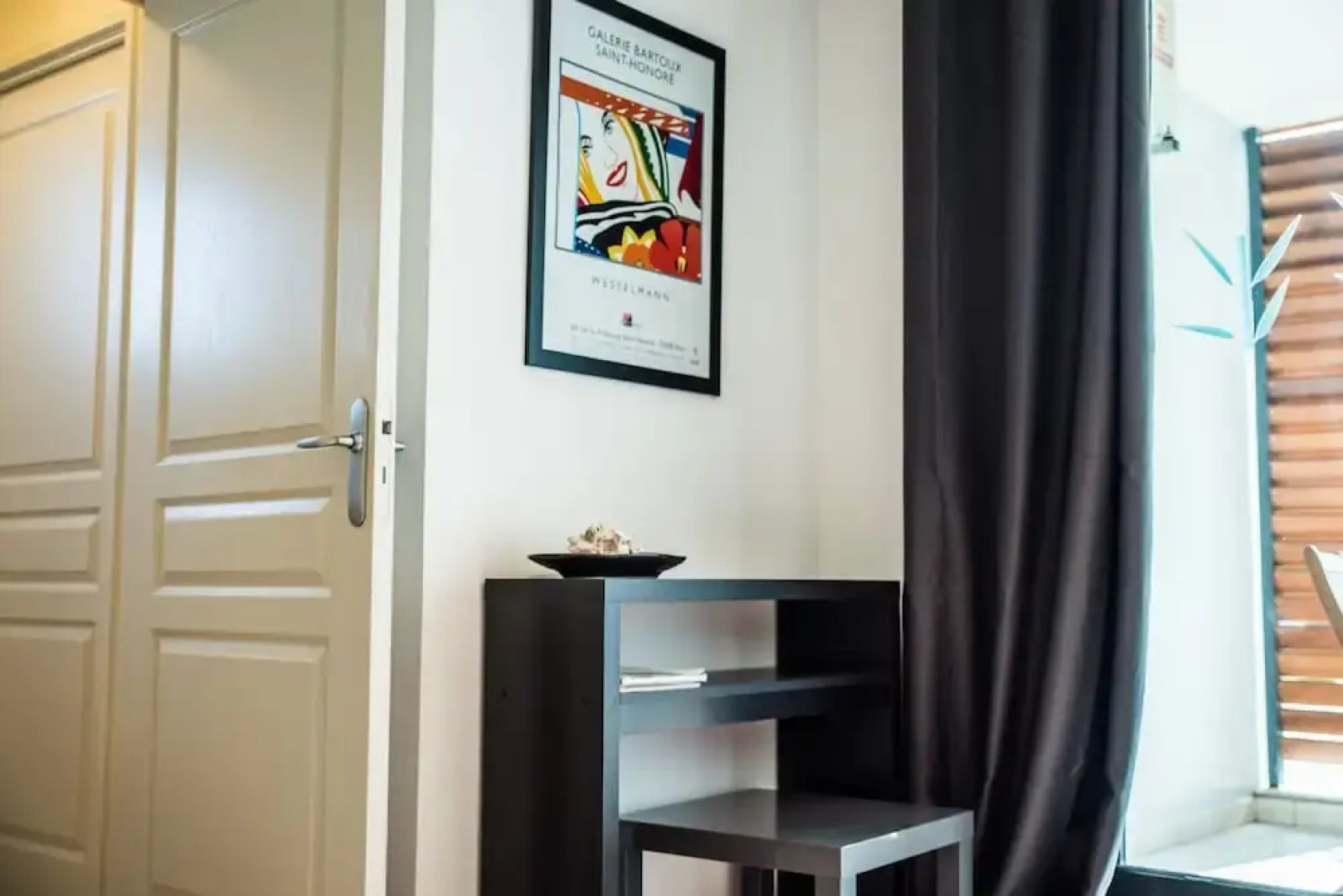 Appartement Kaza Logos