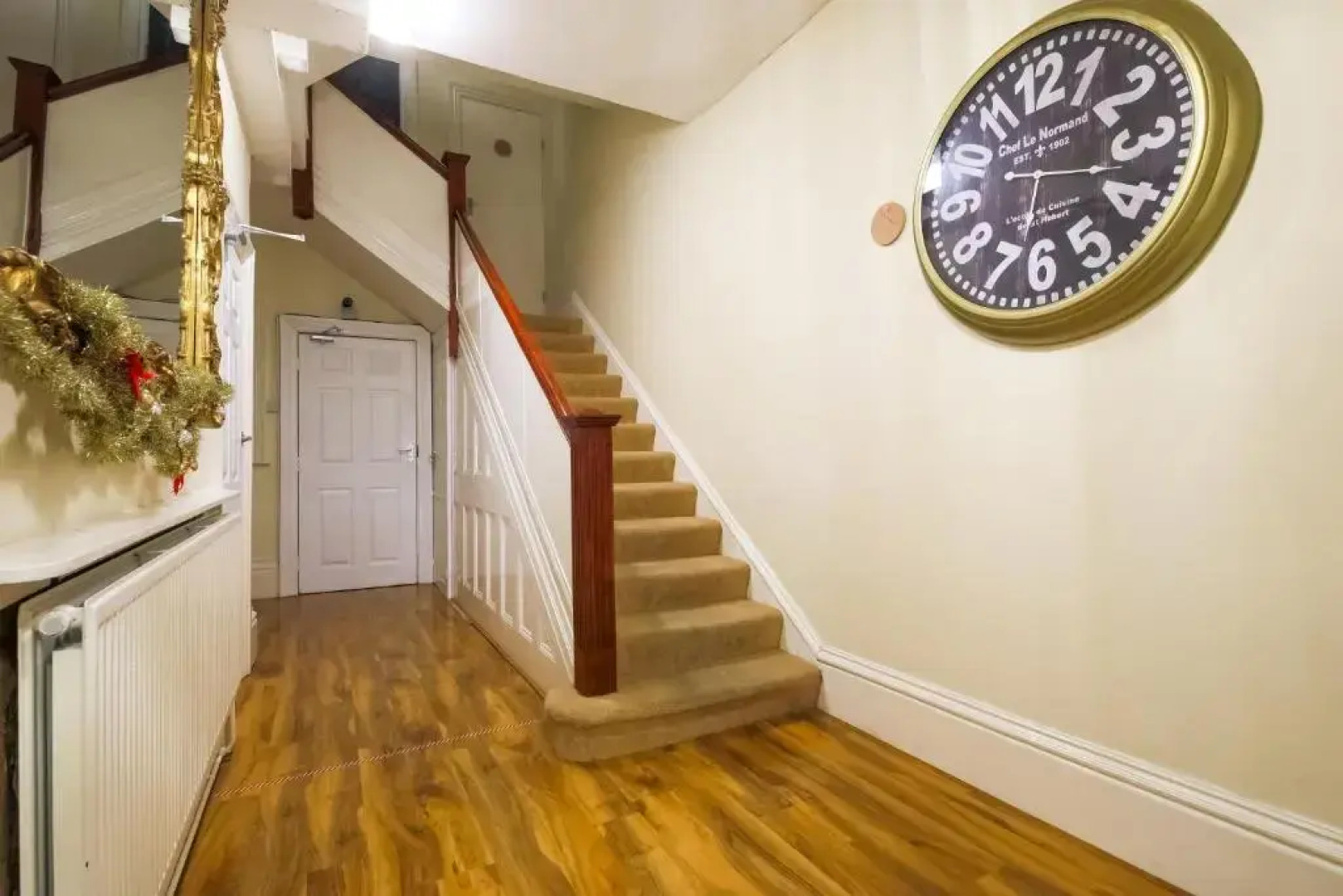 OYO Hotel Mj Kingsway