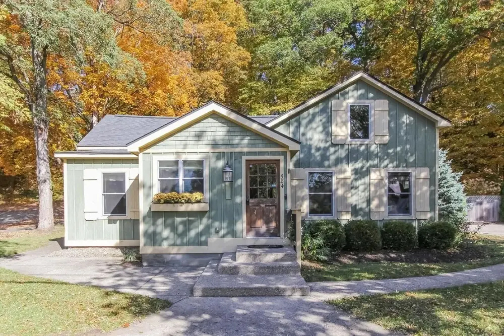 Nightingale - Two Bedroom Apartment, Sleeps 4