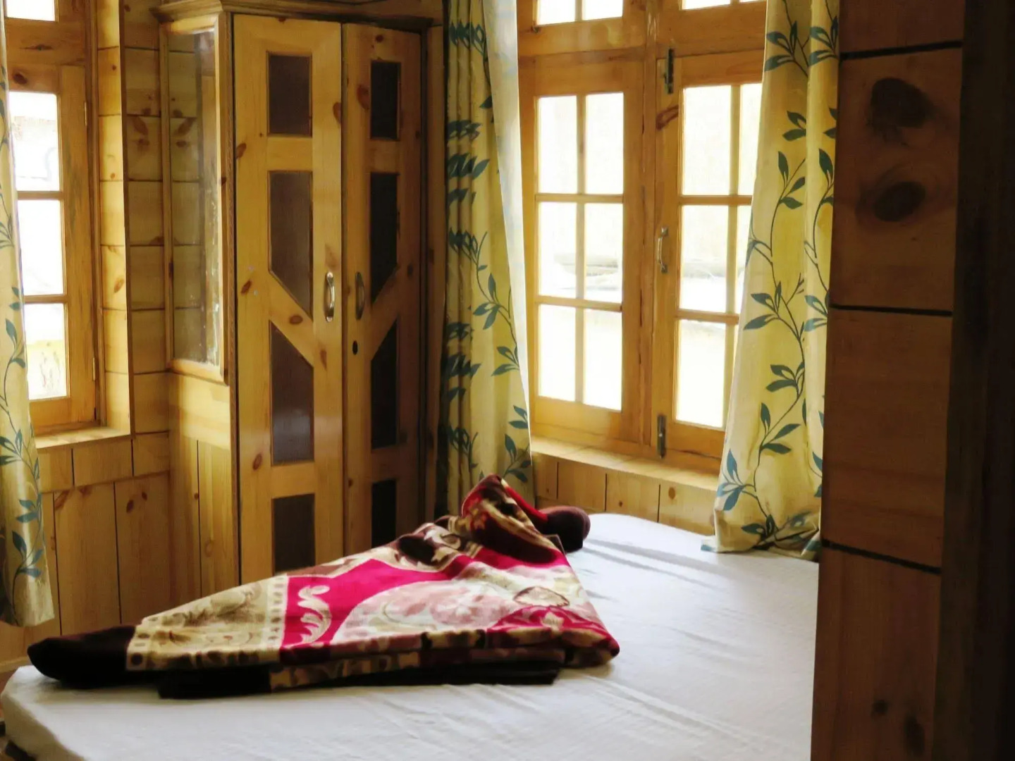 Rahela Guest House & Home Stay