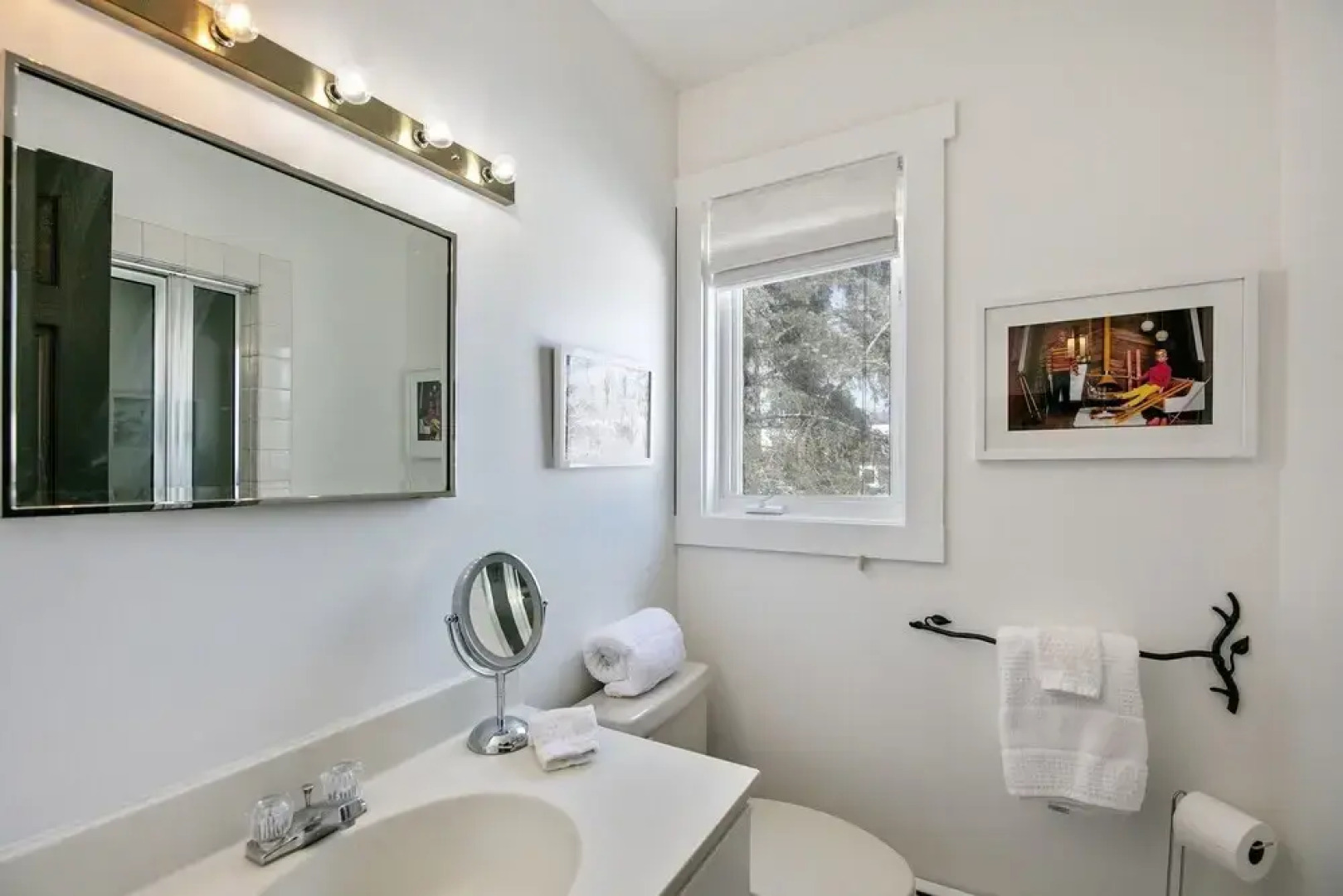 "why Not" - A Gorgeous Designer Decorated West Dover Home Located Next To Mt Snow Golf Club And Ski Mountain 5 Bedroom Home by Redawning