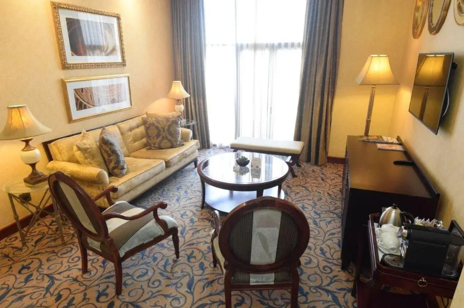 The Michelangelo Hotel