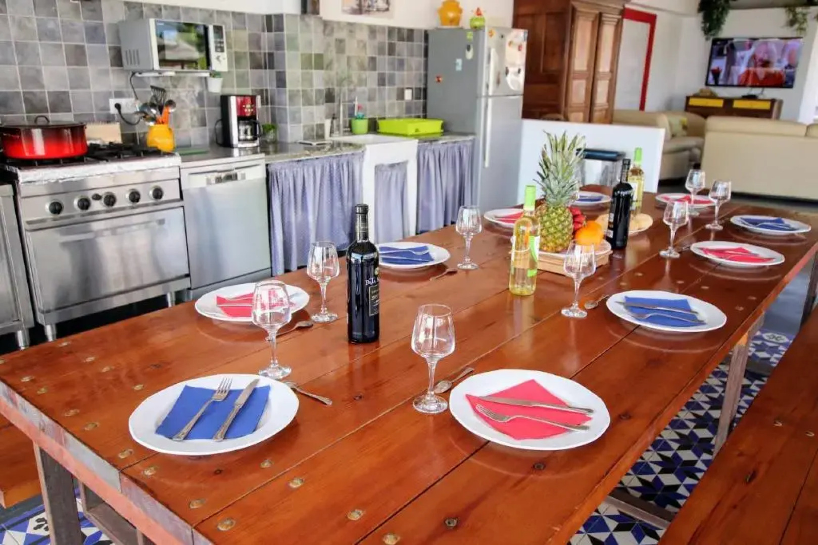 TESS Villa El Mirador